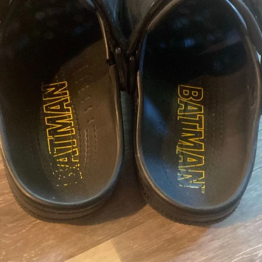 Crocs Batman Adjustable Strap Clog Color Black Men's Size 5 Women's Size 11